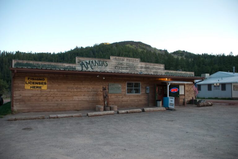 Amandas Jemez Mountain Country Store