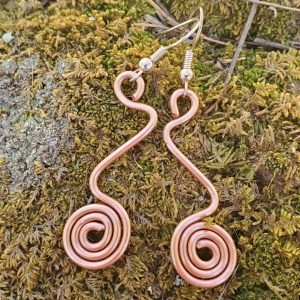 Wave Dangle Earrings - Moss